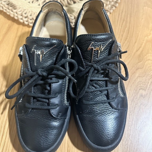 GIUSEPPE ZANOTTI leather zip up shoes. US 8 in men, 41 in EU size. - Picture 1 of 10